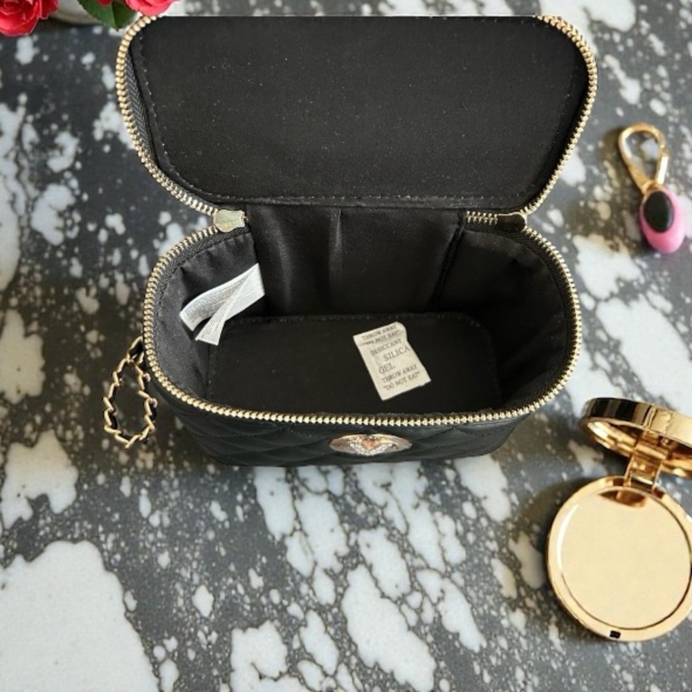 Valentino Orlandi Black or White Vanity Bag - Picture 7 of 16